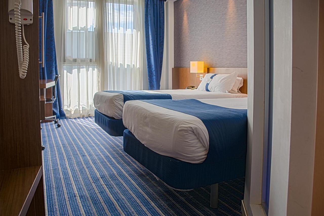 Holiday Inn Express Madrid Leganes By Ihg Eksteriør billede